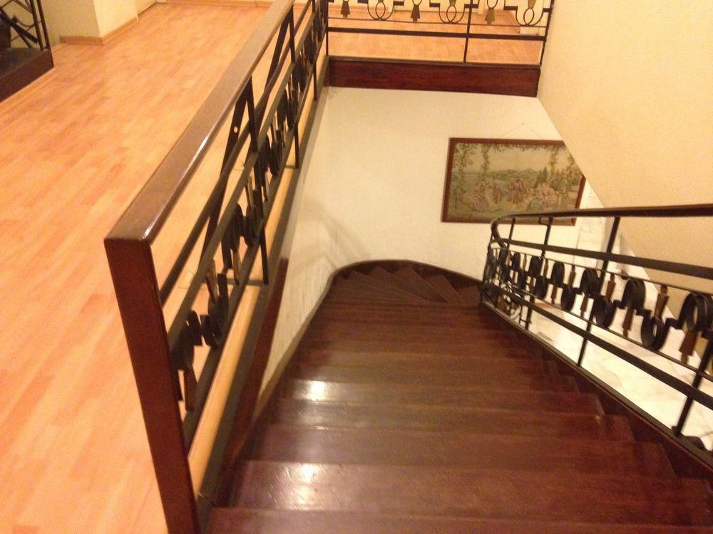 Alston Inn Hotel Quito Exterior photo